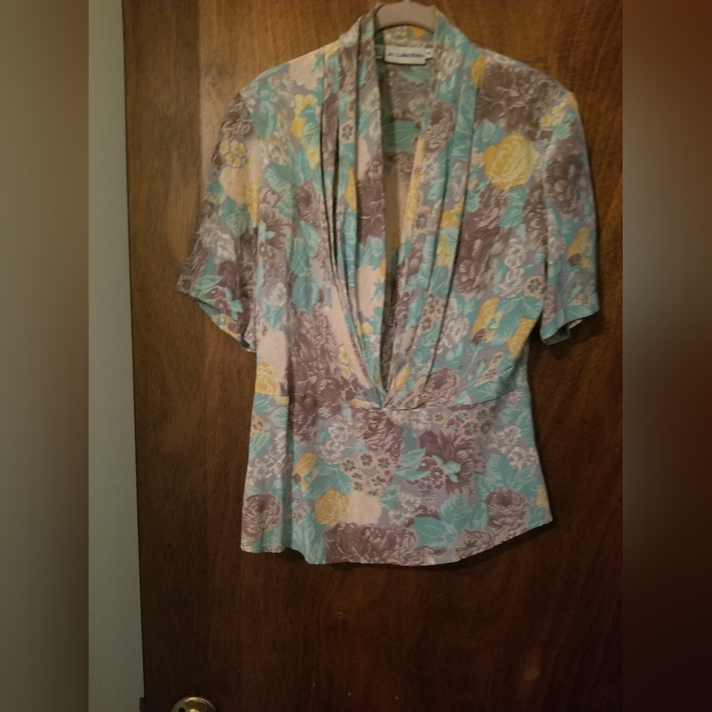 JH Collectibles, Floral Blouse, 100% silk, size 6